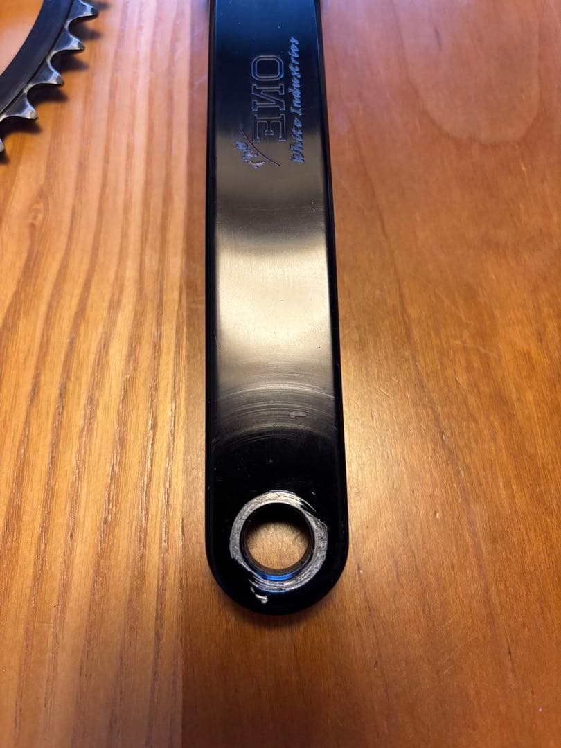 white industries ENO crank 165㎜　ブラック