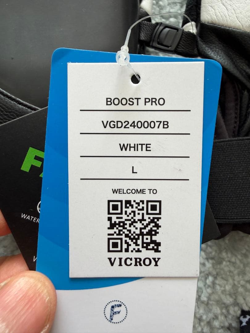 VICROY BOOST PRO グローブ L ホワイト