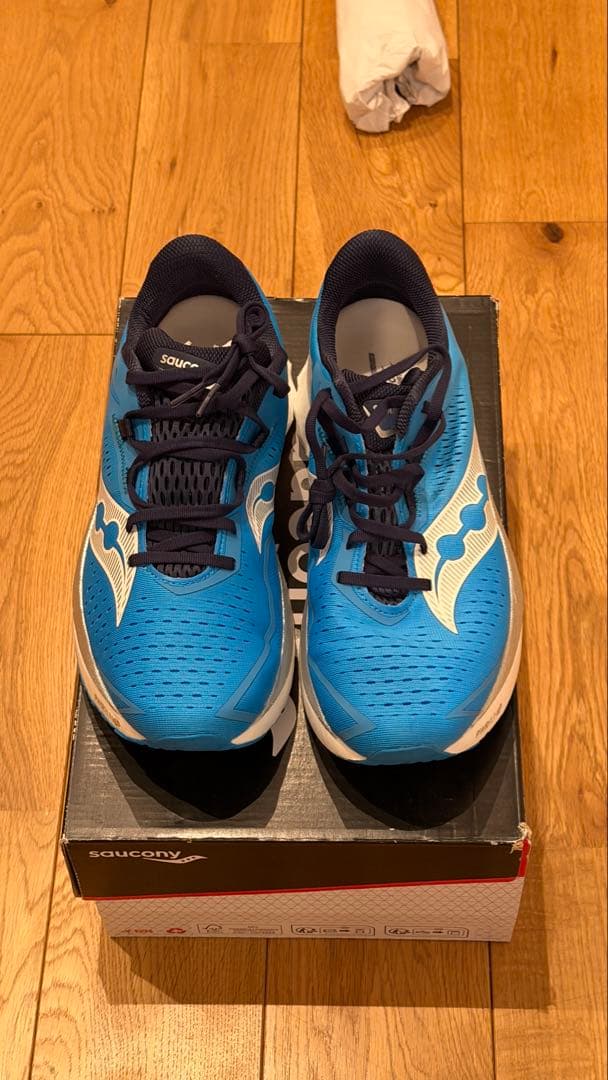 Saucony エンドルフィンスピード4 新品 未使用 27cm