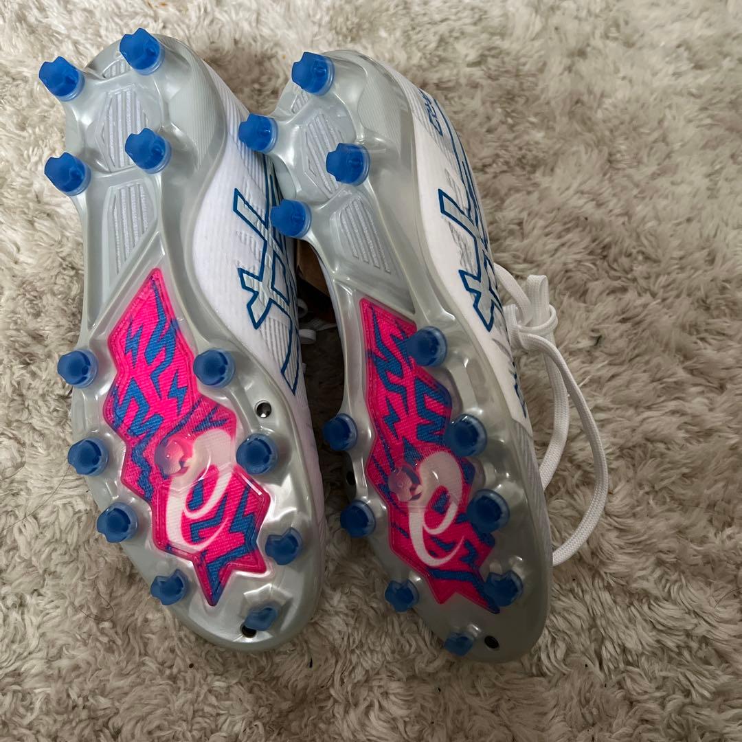 ASICS DS LIGHT ACROS PRO 3 サッカーシューズ