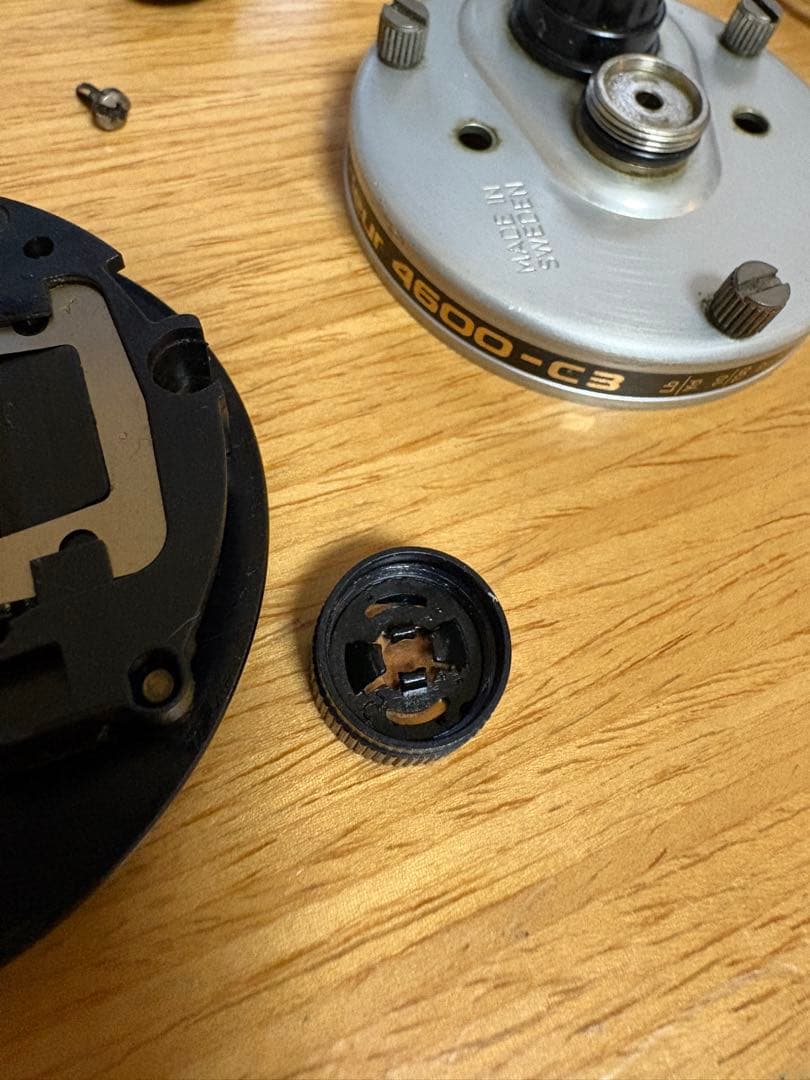 Abu Garcia 4600-C3 ウルトラキャスト 990705 中古