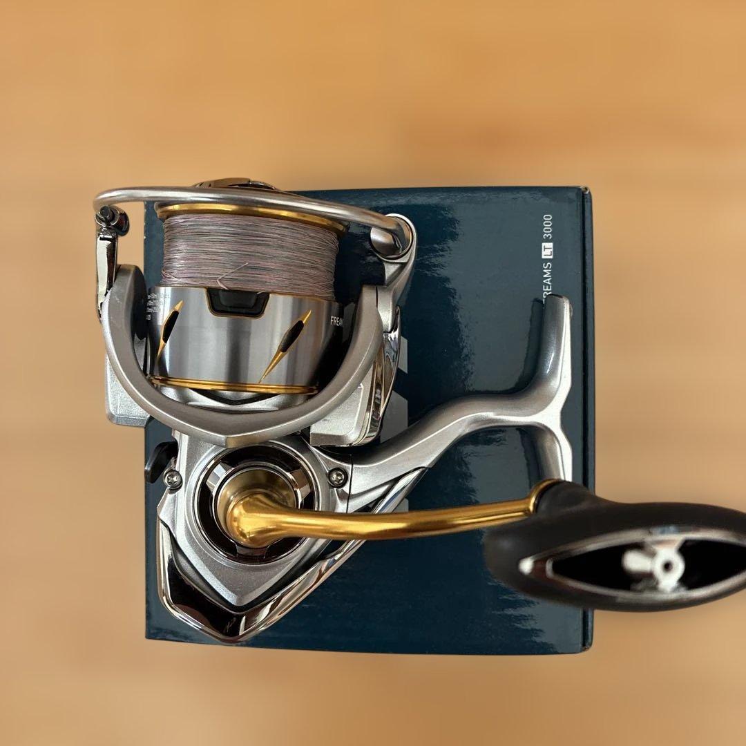 ダイワFREAMS LT3000 スピニングリール