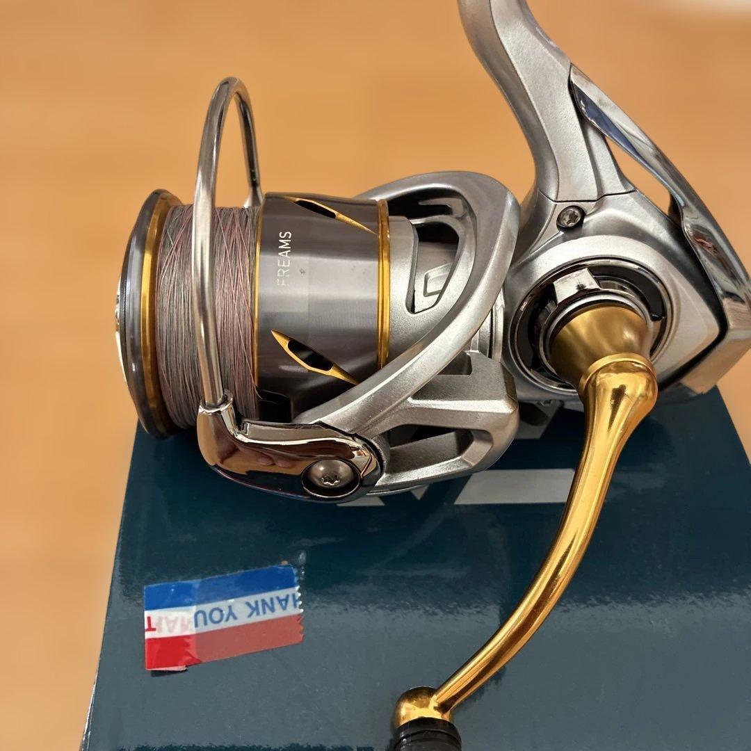 ダイワFREAMS LT3000 スピニングリール