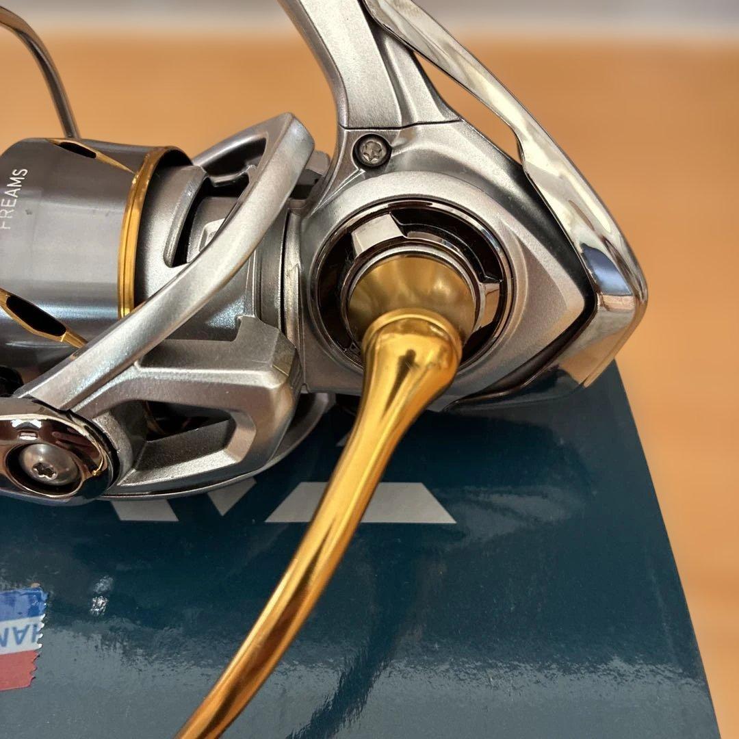 ダイワFREAMS LT3000 スピニングリール