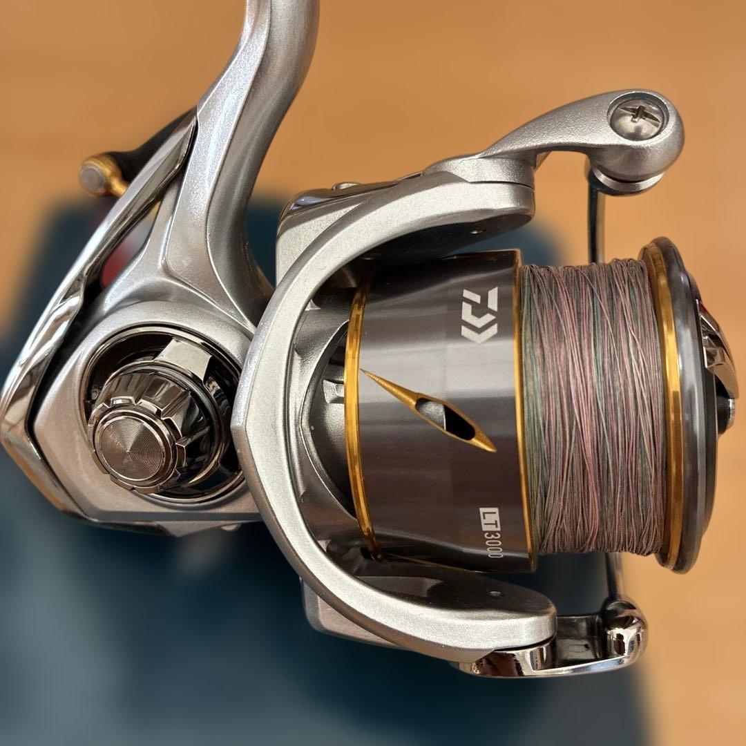 ダイワFREAMS LT3000 スピニングリール