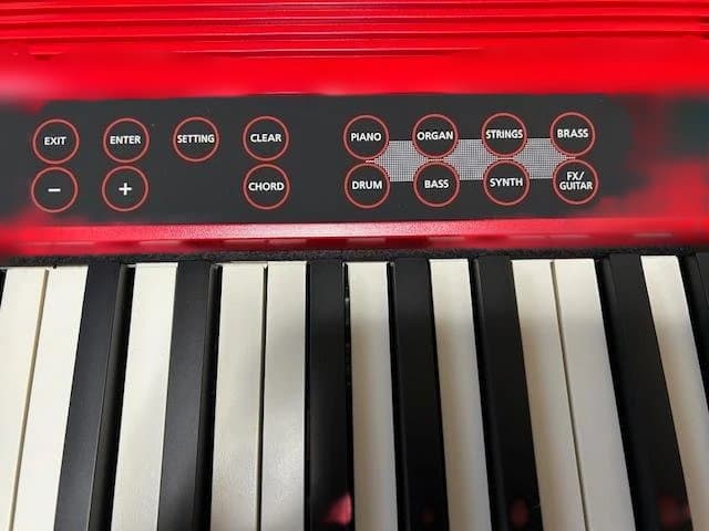 Roland GO:KEYS 赤 電子ピアノ 3回ほど使用しました。