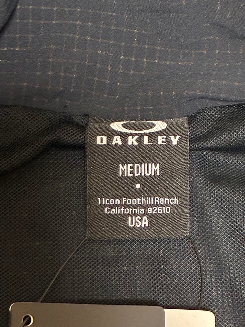 OAKLEY オークリー　日本ハムファイターズ　ハーフジップ　プルオーバ　長袖