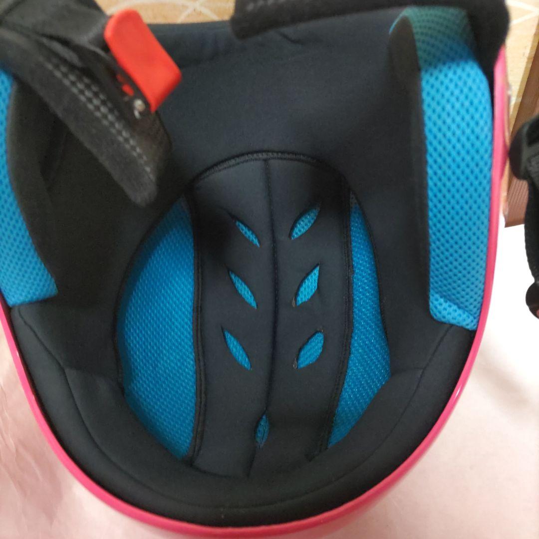 未使用保管品 bullski ヘルメット。