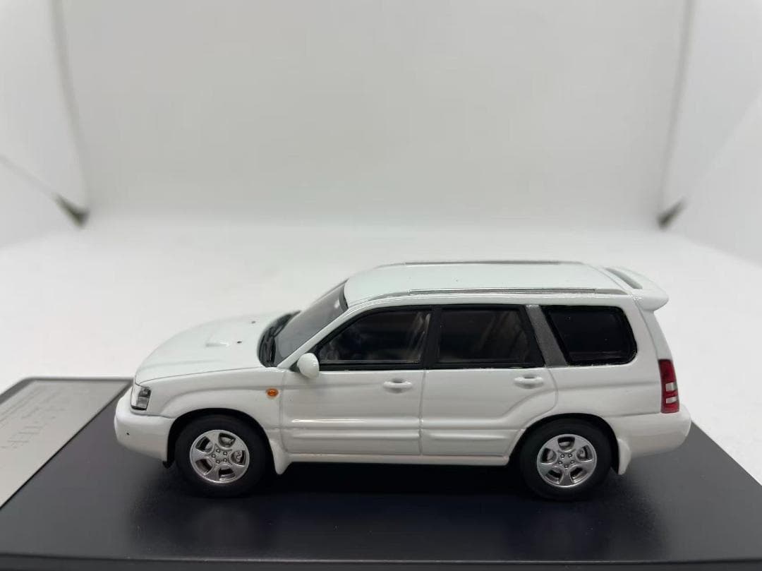 402-688 Hi-Story 1/43 スバル フォレスター XT 2002
