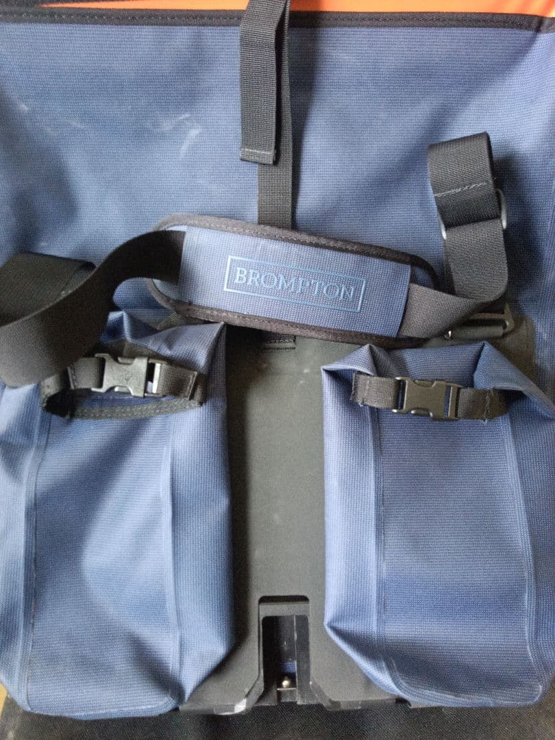 ブロンプトン フロントバッグ ROLL TOP WATERPROOF BAG