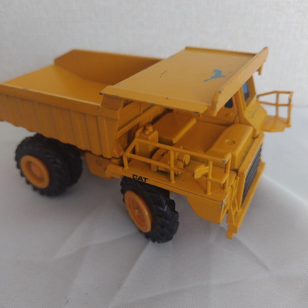 NZG社製 Caterpillar 769C ダンプトラック 1/50モデル