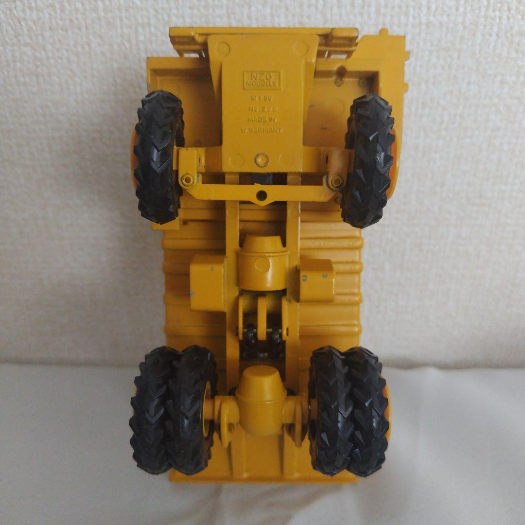 NZG社製 Caterpillar 769C ダンプトラック 1/50モデル