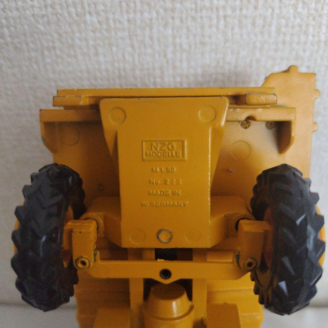 NZG社製 Caterpillar 769C ダンプトラック 1/50モデル