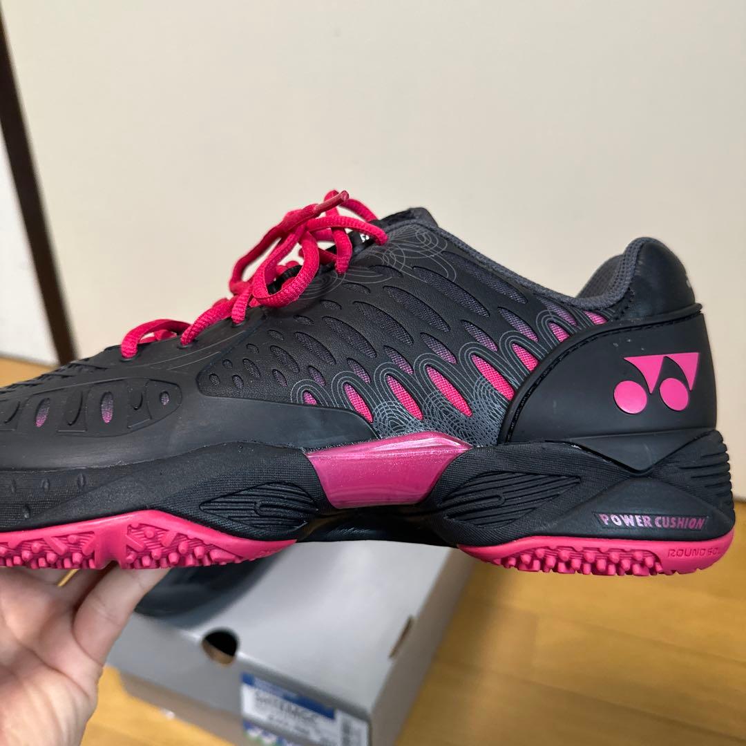 YONEX ワウリンカツアーファイナル着用シューズ