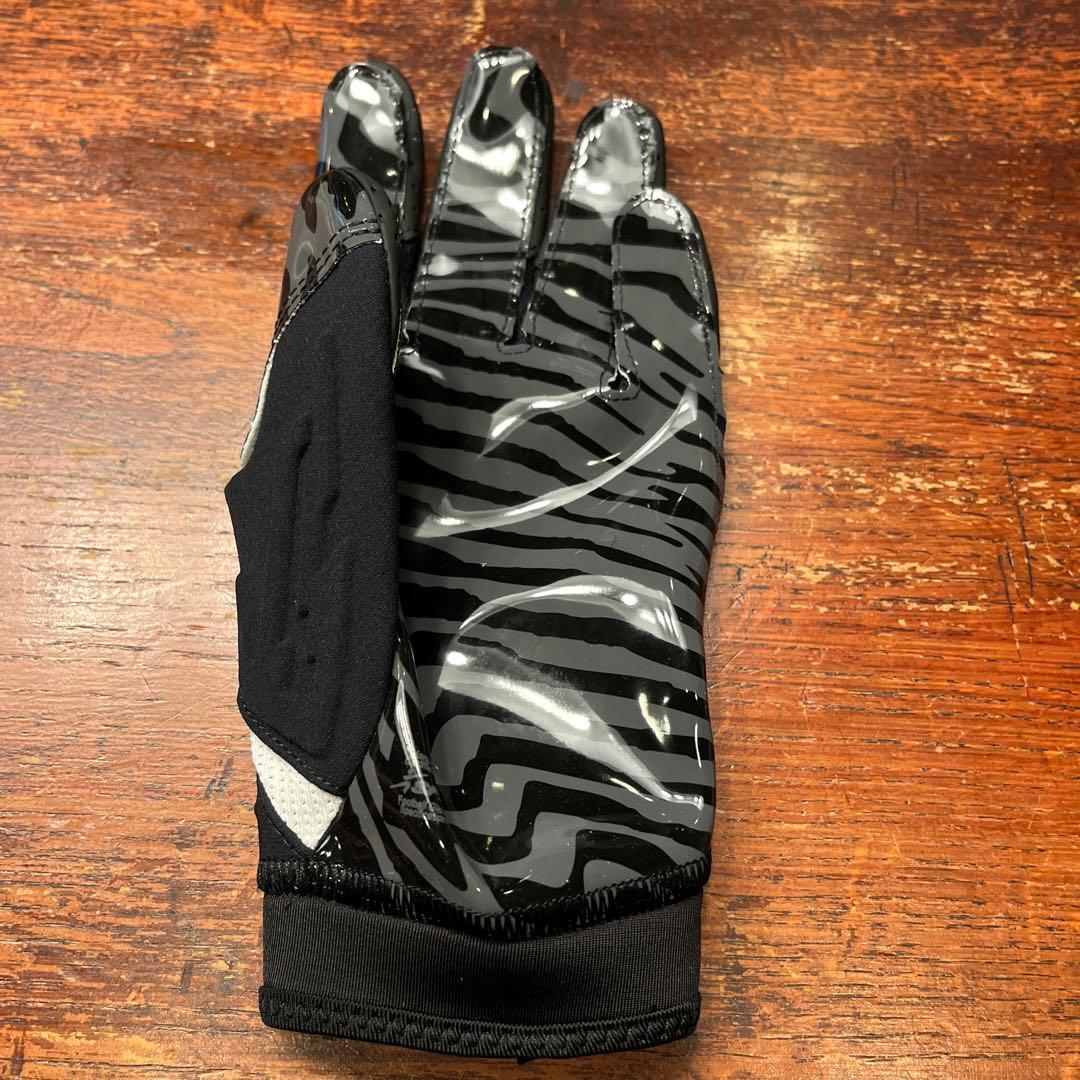 Nike アメリカンフットボール グローブ 黒 新品未使用