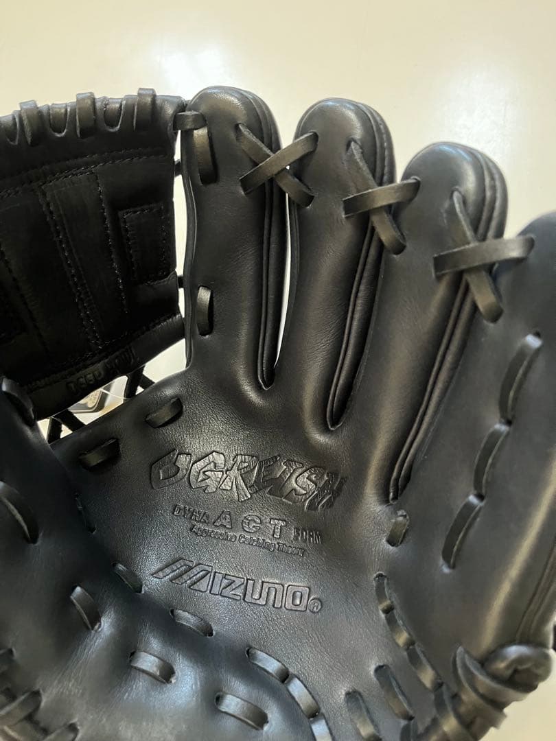 Mizuno ブラックグローブ