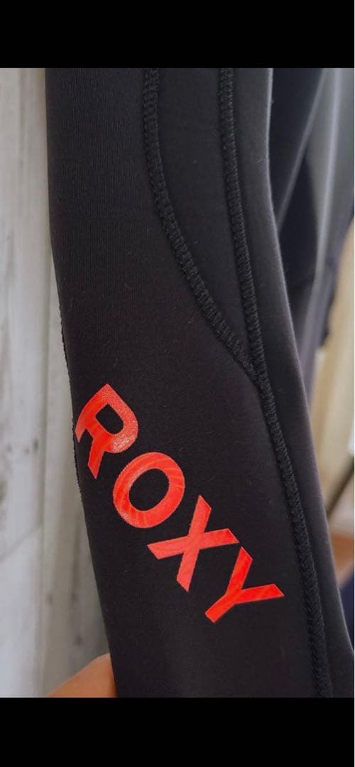 ロキシーフルスーツ