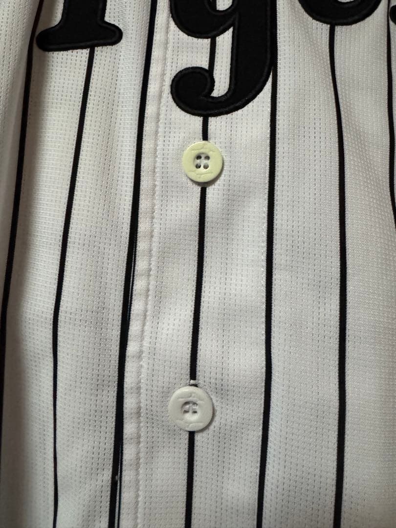 元阪神タイガース　ヘルナンデス　ユニフォーム