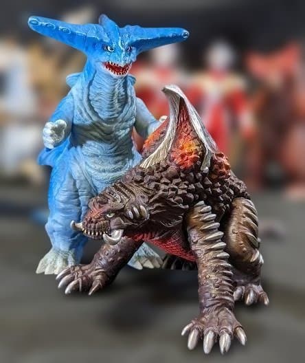 ウルトラマンマックス＆登場怪獣・宇宙人（バンダイ）ソフビフィギュア13体セット