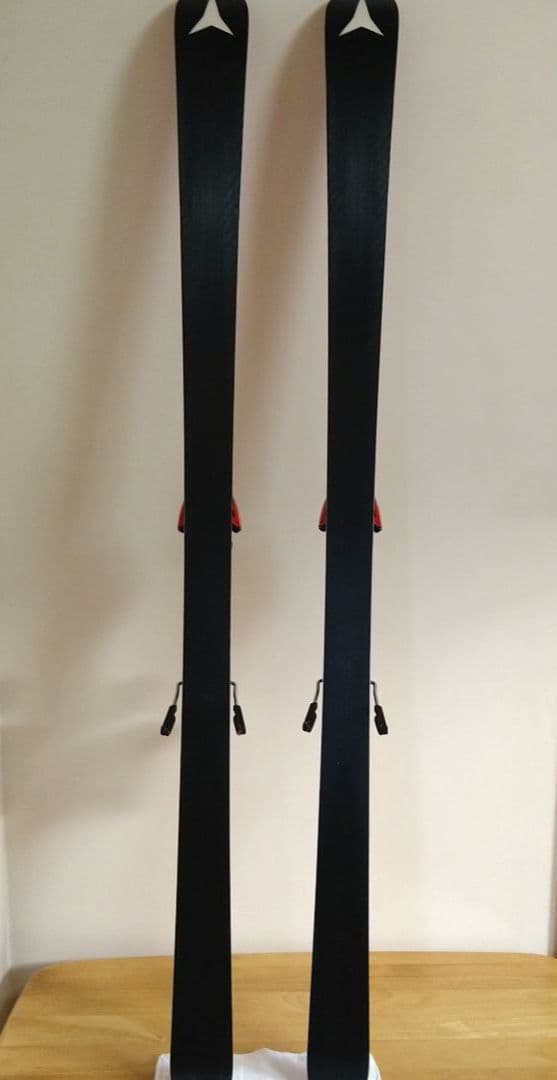 ATOMIC REDSTER G9 ジュニア　レーシング