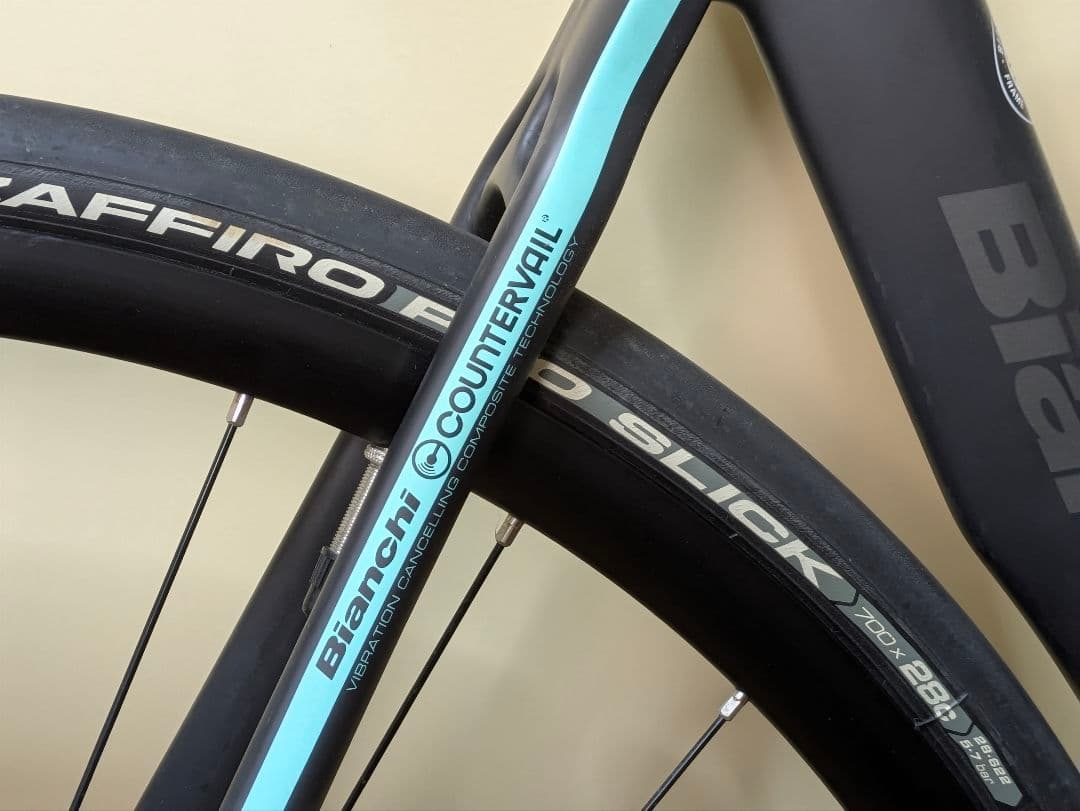 【引渡限定】Bianchi OLTRE XR3 DISC 2019年ロードバイク
