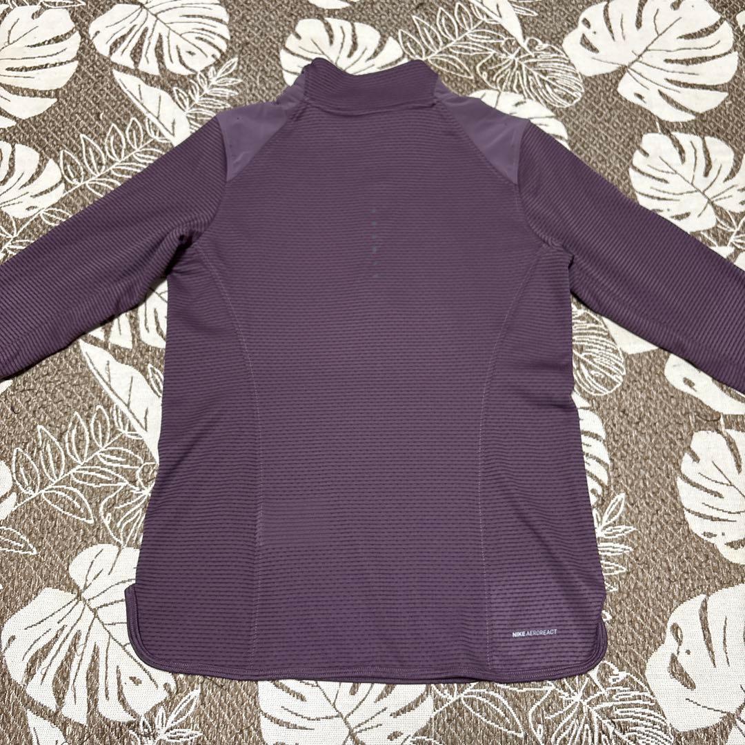 NIKE(ナイキ)ランニングシャツ　ソフトシェル長袖　エアロリアクト　未使用