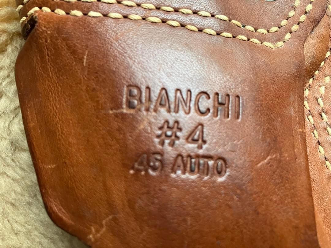 ビアンキ　BIANCHI 社製　#4 アスキンスアベンジャー1911 5in用