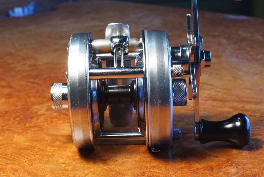 ABU アンバサダー 4500C メンテ済 フレーム修正済