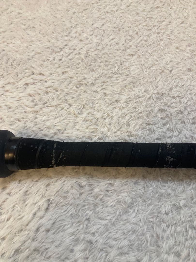 中学硬式用 イーストン BLACK MAGIC 83cm 820g