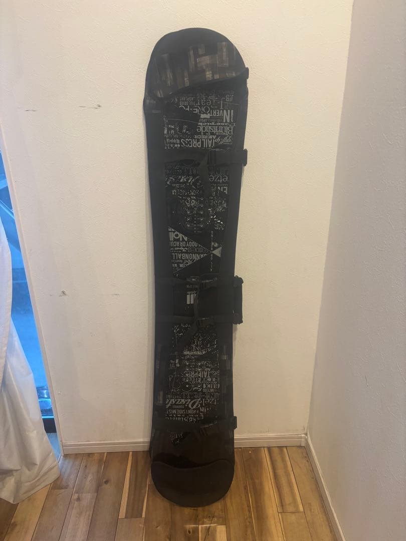 スノーボード　ゼロワンダブルスピン　151cm