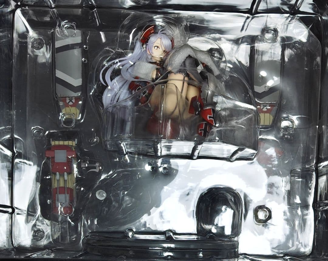 現状品 アルター アズールレーン プリンツ・オイゲン 完成品フィギュア