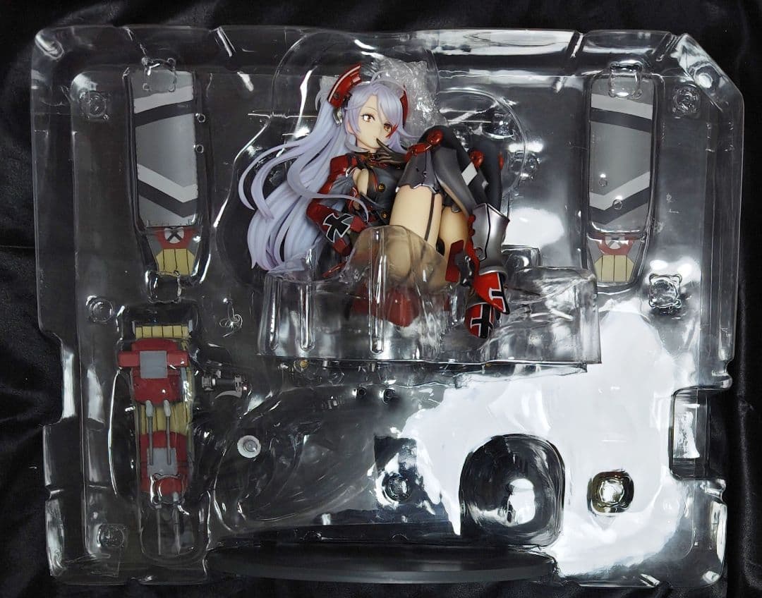 現状品 アルター アズールレーン プリンツ・オイゲン 完成品フィギュア