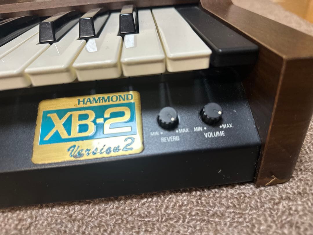 【ジャンク品】ハモンド オルガン XB-2 61鍵 ケース付き
