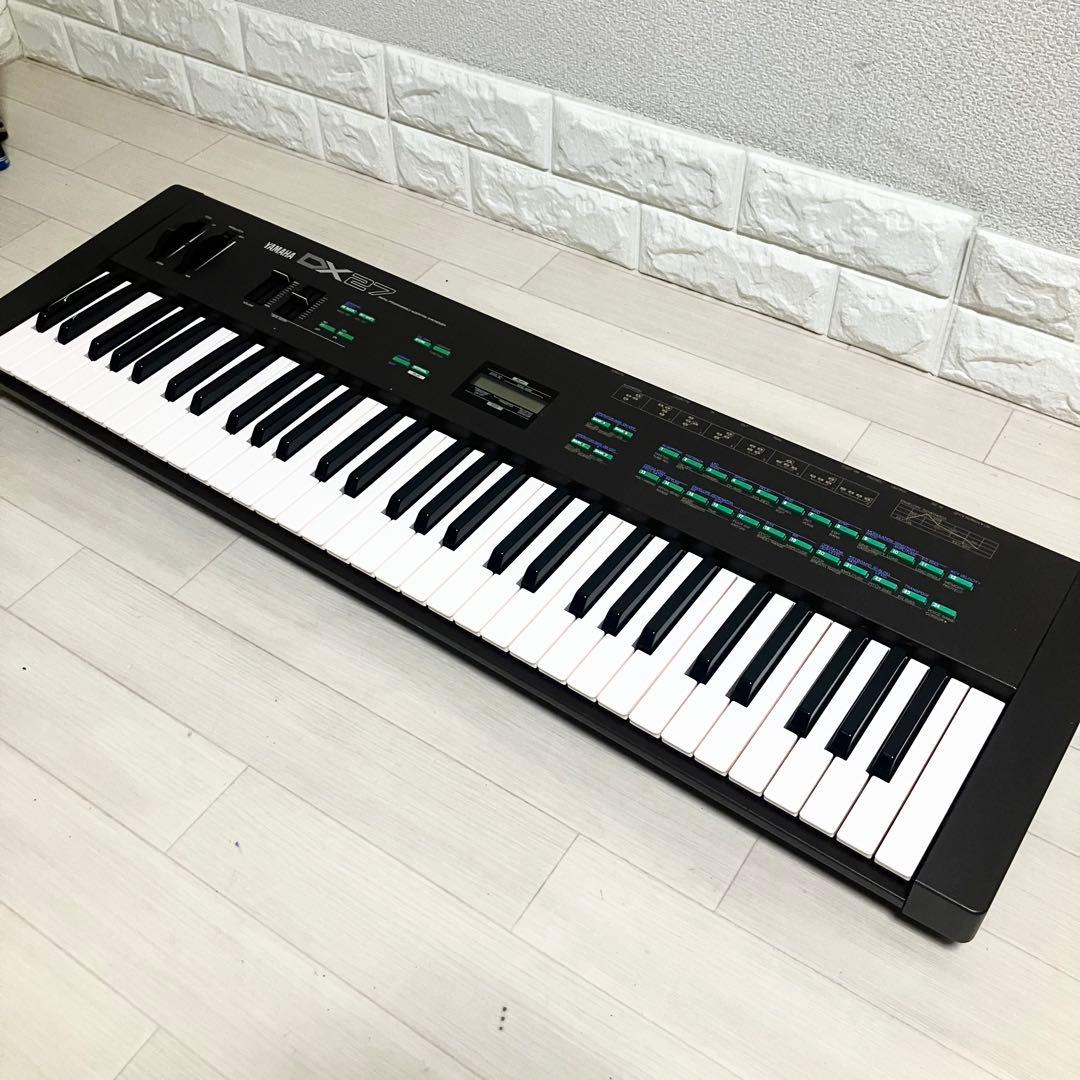 【バック/ペダル付】YAMAHA DX27 ヤマハ キーボード シンセサイザー
