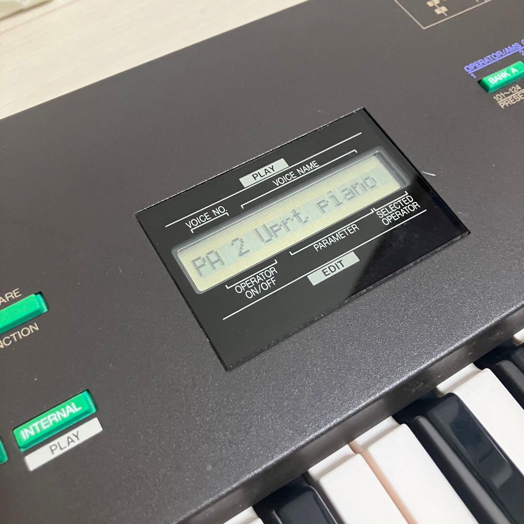 【バック/ペダル付】YAMAHA DX27 ヤマハ キーボード シンセサイザー