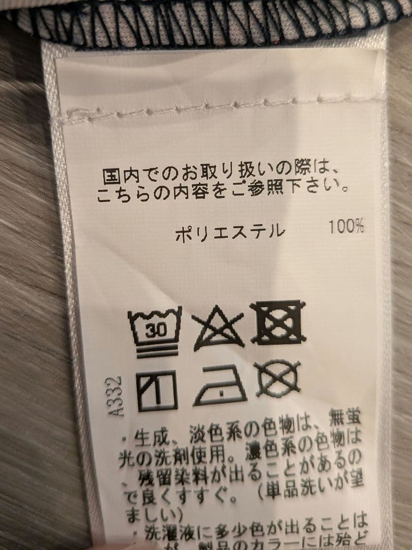 J. Lindeberg J.リンドバーグポロシャツ　S 　赤