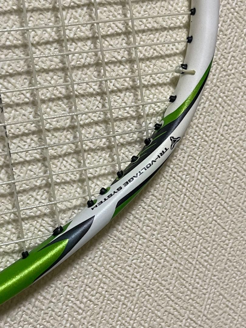 YONEX VOLTRIC30 バドミントンラケット ケース付き