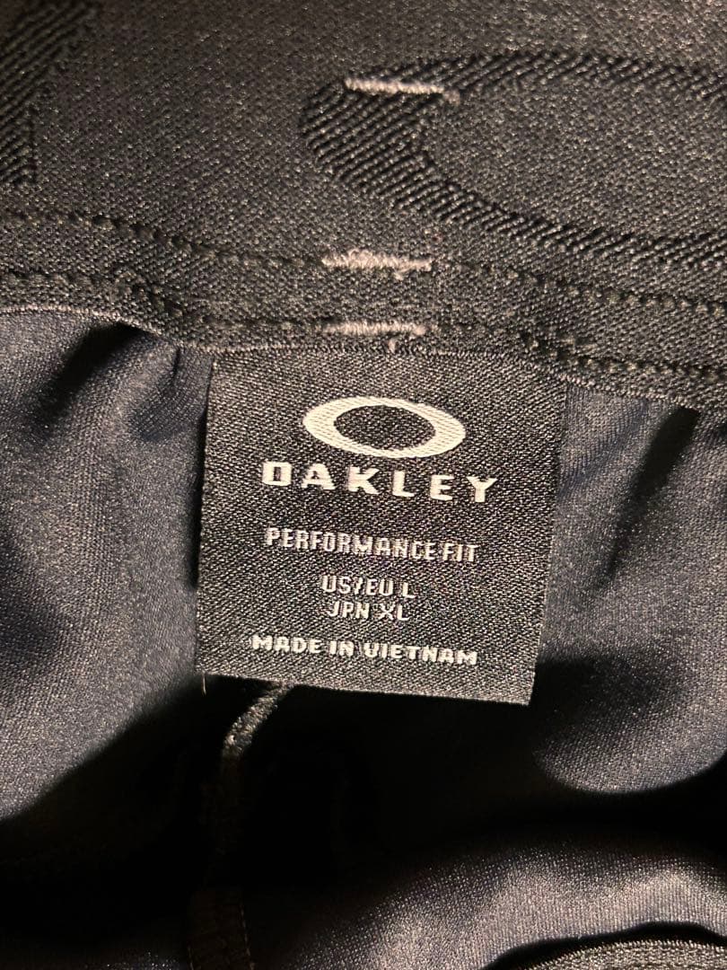 【値下げ！】OAKLEYオークリー　グレー　フード付きジャージ上下セット