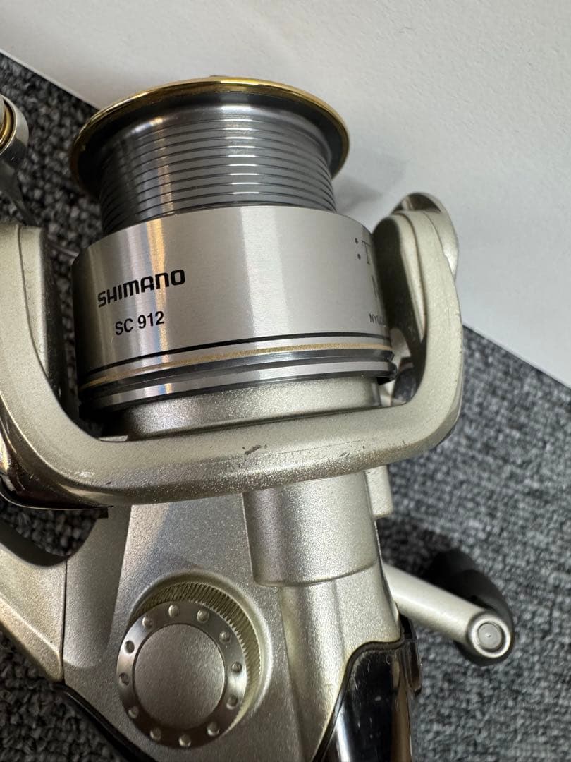 SHIMANO シマノ03ツインパワー Mg 2500S スピニングリール