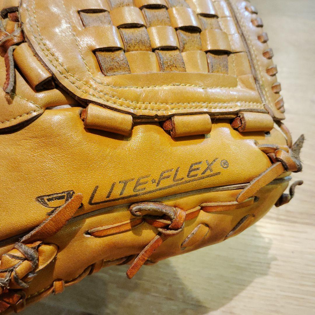 MIZUNO ヴィンテージ 野球グローブ　黒旧タグ　　推定70年代から80年代