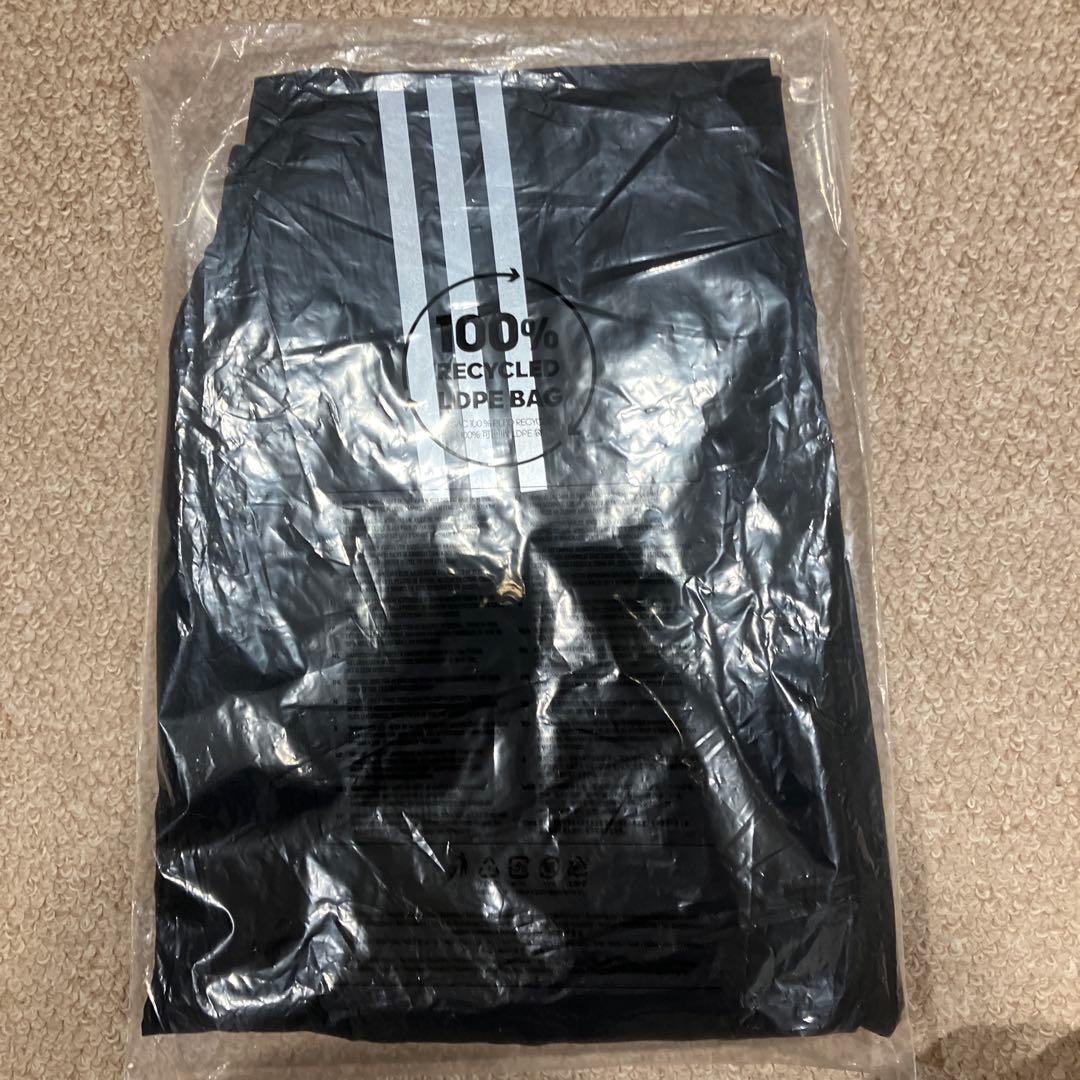 adidas HR6611 アディダス　オウンザラン　アストロパンツ　Mサイズ