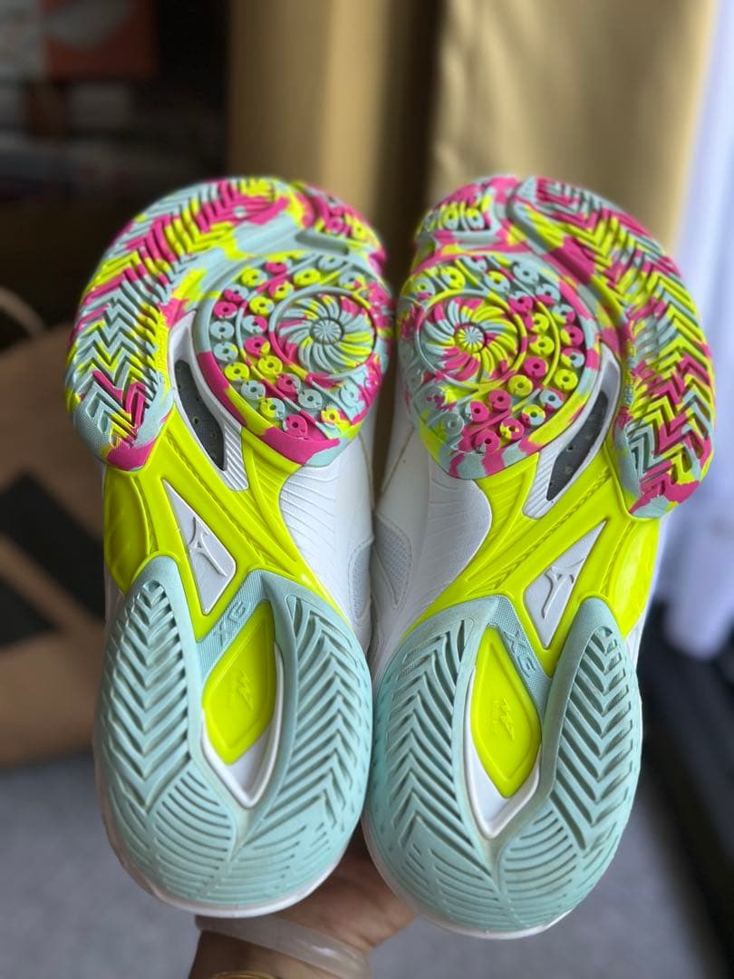 Mizuno Wave Mirage 3 バドミントンシューズ　24cm