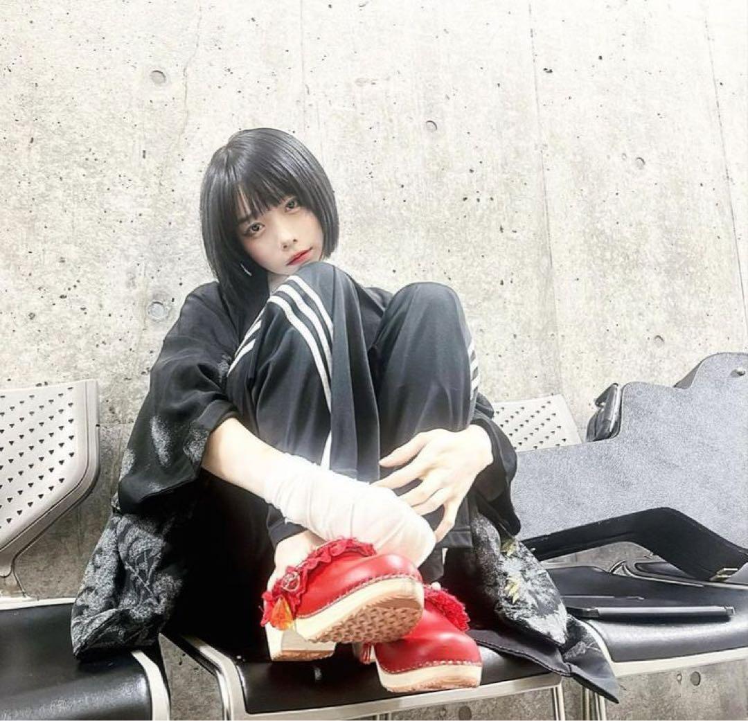 80s adidas ワイドストレート トラックパンツ ブラック あのちゃん愛用
