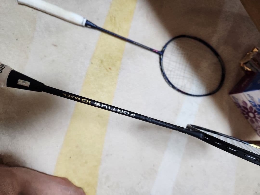 ミズノフォルティウス10クイック　2本ジャンク品