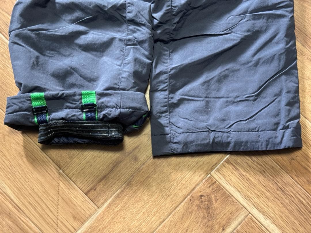 cssさん専用 モンベル スノーウェア上下セット 130cm グローブ付き