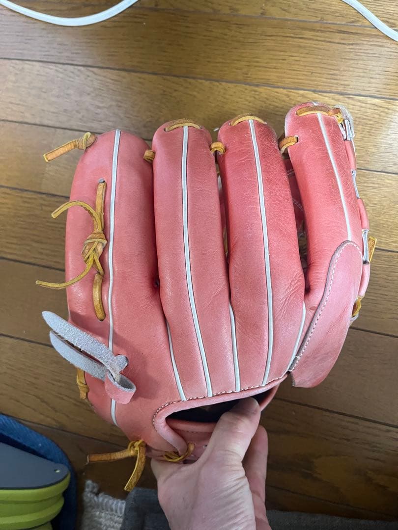 ソフトボール硬式用グラブ