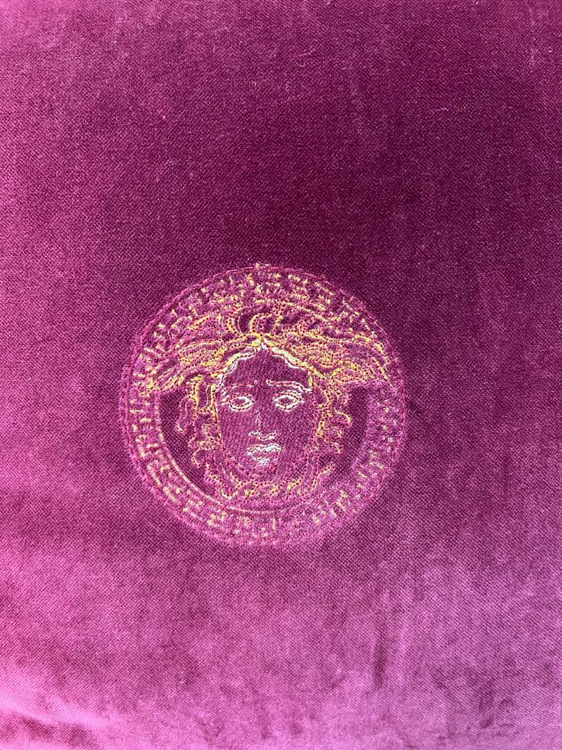 Versace（ヴェルサーチ）クッション