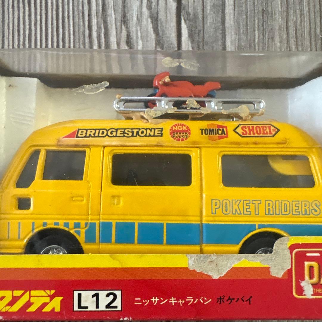 トミカ ダンディ　L12 ニッサンキャラバン　ポケバイ