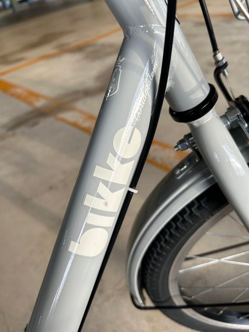 引き渡し限定　bikke j（ビッケj) 22インチ　ジュニア用自転車