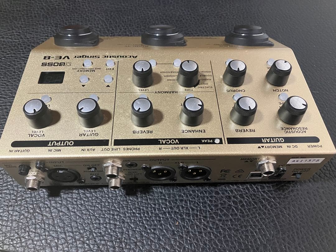 BOSS VE-8 アコースティックシンガーエフェクター